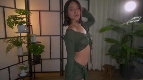 Maria- OF sensual bee online show from January 26, 2:14 am