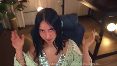 Maria- OF sensual bee online show from January 6, 11:19 pm