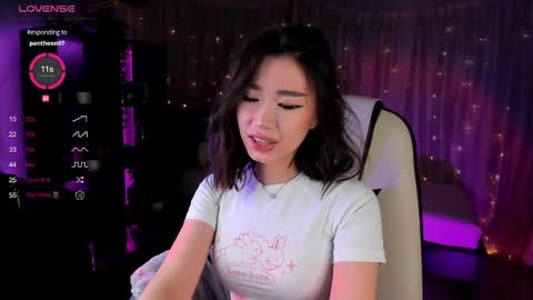 Kiki online show from February 27, 5:04 pm