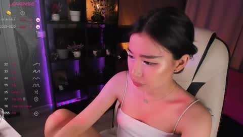 Kiki online show from September 12, 4:47 pm