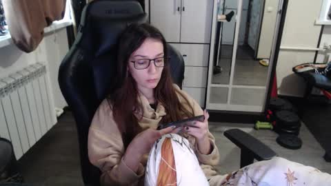 Snapshot of senxual__ chatting on September 26, 10:46 am senxual__ online show from September 26, 10:46 am