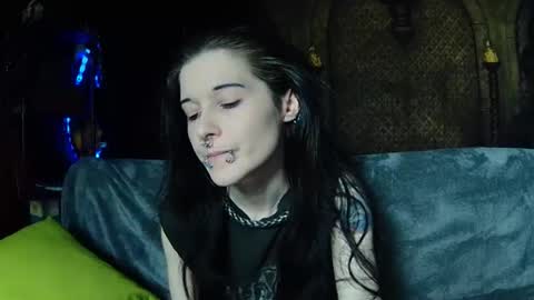 Seraphin Munster online show from February 7, 11:52 pm