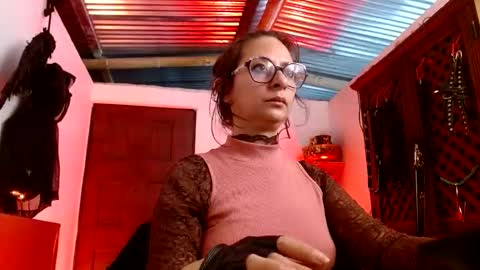 Serena Xyz online show from February 6, 6:33 pm