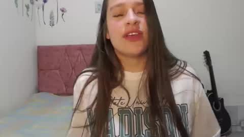 serenity_crystal online show from November 26, 11:17 pm