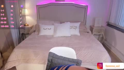 Snapshot of serenna_se chatting on February 10, 8:10 pm Serenna Cruz online show from February 10, 8:10 pm