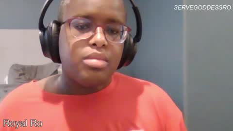servegoddessro online show from June 21, 7:18 pm