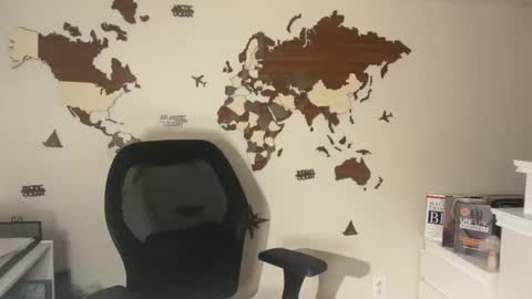 servegoddesszara online show from November 18, 12:00 am