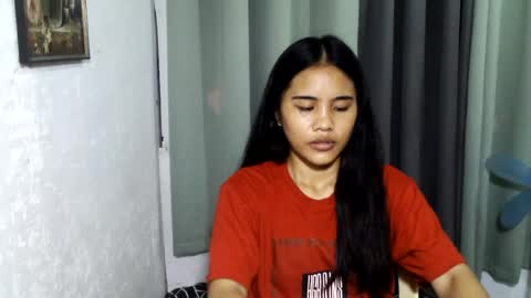 servingyoumorena_beauty online show from July 22, 4:08 pm