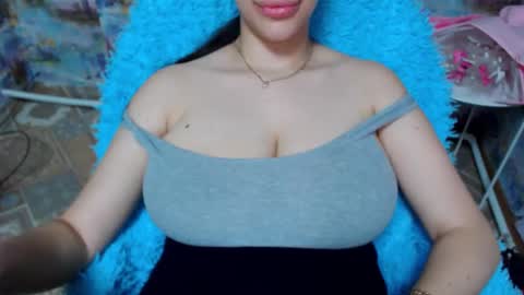 Snapshot of seu_cute chatting on October 4, 6:34 pm seu_cute online show from October 4, 6:34 pm