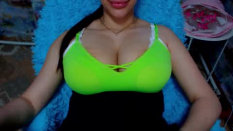 Snapshot of seu_cute chatting on September 15, 11:51 am seu_cute online show from September 15, 11:51 am