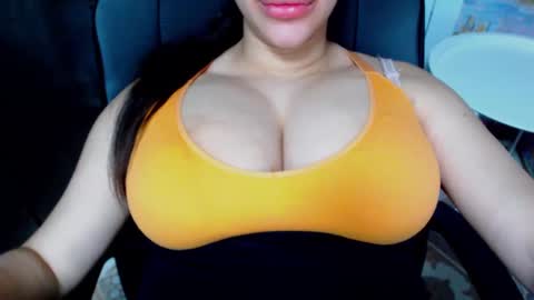 Snapshot of seu_cute chatting on March 4, 10:49 pm seu_cute online show from March 4, 10:49 pm