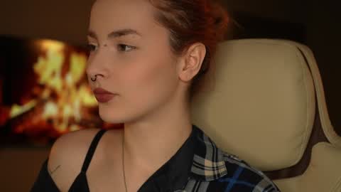 Snapshot of severs_enigma chatting on January 22, 2:24 pm Chris online show from January 22, 2:24 pm