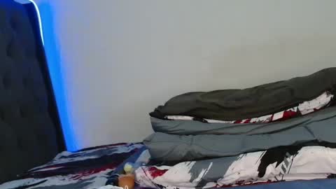 sex_bomb30 online show from July 27, 4:31 am