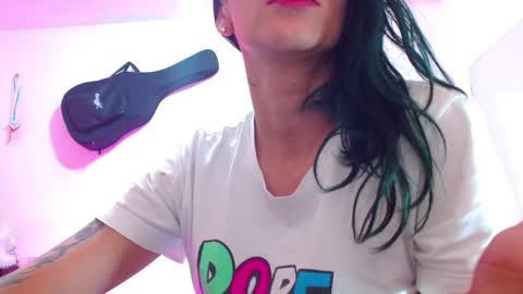 sexmilkdirty online show from December 15, 3:13 am