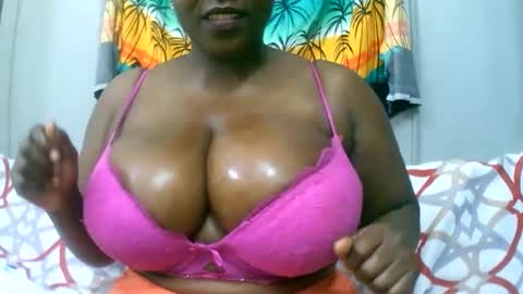 sexxi_ebony online show from January 5, 5:27 pm