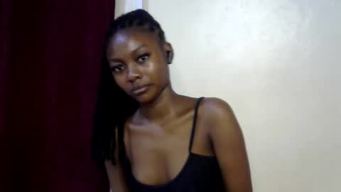 vicky online show from March 12, 5:04 pm