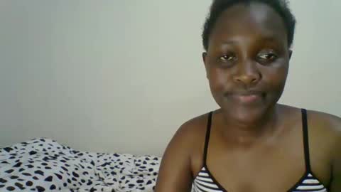 Snapshot of sexxy_kendrah chatting on October 17, 8:23 pm lorna online show from October 17, 8:23 pm