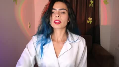  Angie   online show from March 30, 11:15 pm