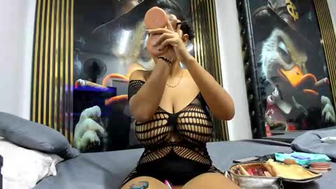 Snapshot of sexy78michell chatting on October 16, 5:10 am sexy78michell online show from October 16, 5:10 am