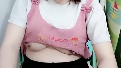 sexy8685 online show from April 8, 2:46 am