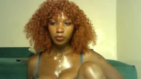 sexy_africana05 online show from May 24, 9:25 pm