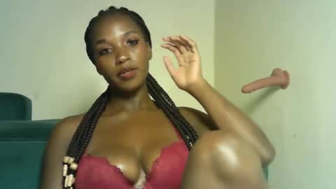 sexy_africana05 online show from May 12, 7:53 pm