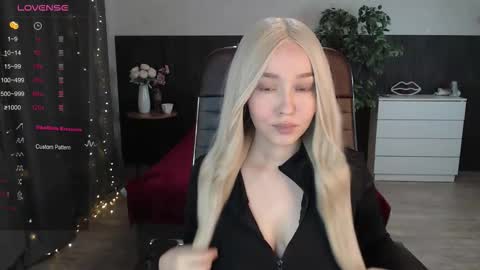 Alexia online show from September 25, 12:04 pm