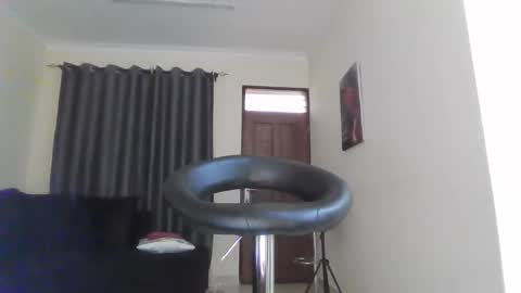 liya online show from February 11, 8:38 am