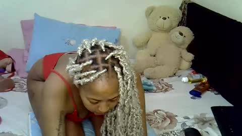 sexy_bubbie01 online show from May 16, 4:50 pm