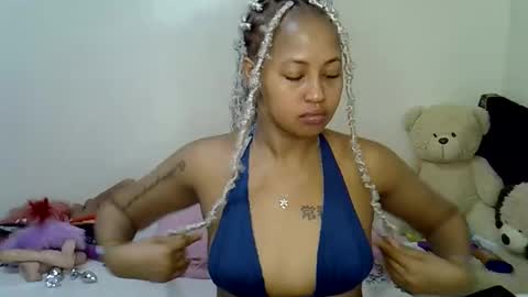 sexy_bubbie01 online show from May 12, 5:26 am