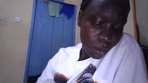 sexy_butty01 online show from February 7, 7:18 pm