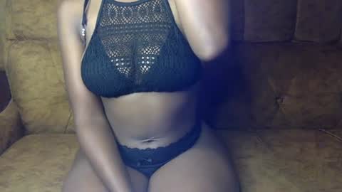 Ellahh online show from July 14, 2:05 am