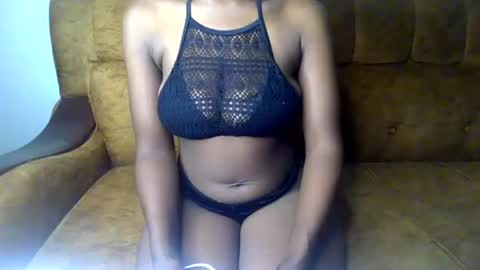 Ellahh online show from June 25, 2:00 am