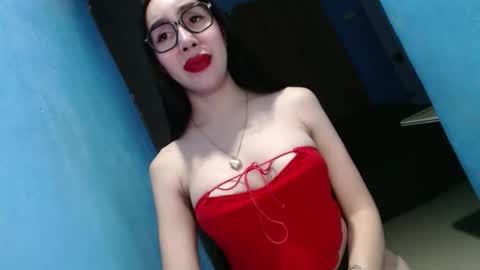 sexy_emily92 online show from January 18, 7:32 pm