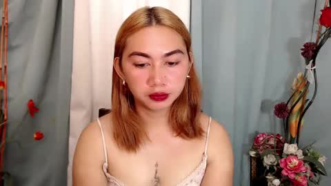 HANNAH online show from February 19, 11:14 pm