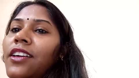 Snapshot of sexy_hkkk chatting on October 12, 5:54 am Pori online show from October 12, 5:54 am