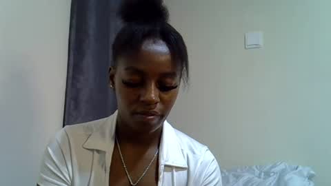 Linda online show from July 6, 9:50 pm