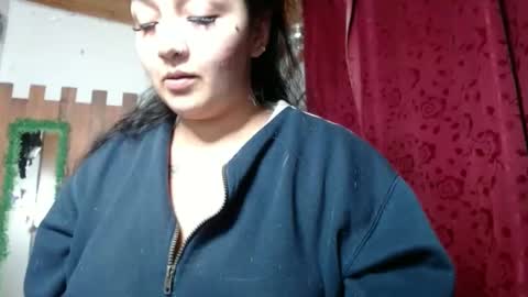 Snapshot of sexy_lolas chatting on January 24, 1:13 am sexy lolas online show from January 24, 1:13 am
