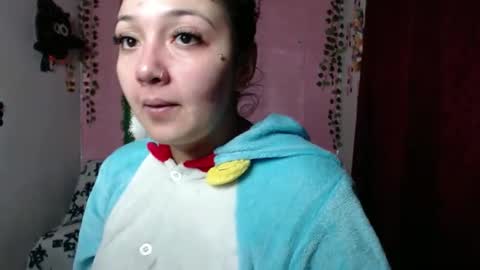 Snapshot of sexy_lolas chatting on March 5, 6:33 am sexy lolas online show from March 5, 6:33 am