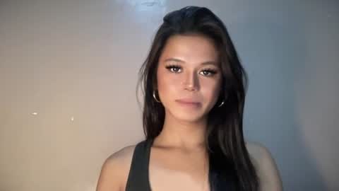 Nicole online show from June 4, 3:05 pm