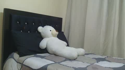 sexy_moh1 online show from November 3, 3:43 am