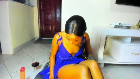 red online show from August 1, 1:13 pm