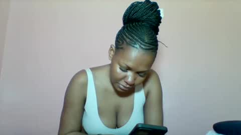 Snapshot of sexyapple2002 chatting on September 20, 10:24 am sexyapple2002 online show from September 20, 10:24 am