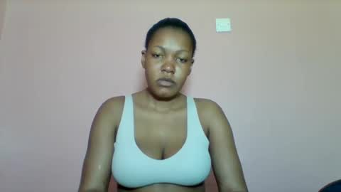 Snapshot of sexyapple2002 chatting on September 14, 7:28 am sexyapple2002 online show from September 14, 7:28 am