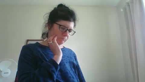 sexymilfy online show from October 9, 3:05 pm