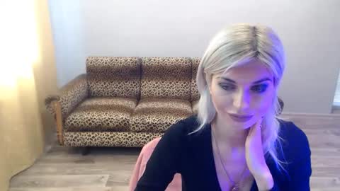 sexybeatriice online show from November 5, 7:24 am