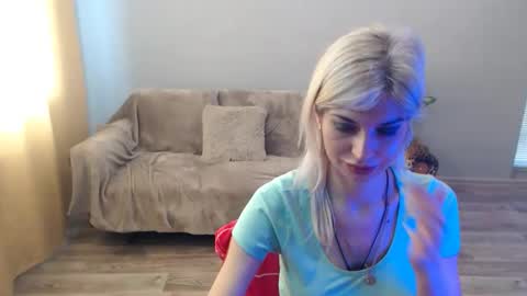 sexybeatriice online show from June 4, 7:24 am