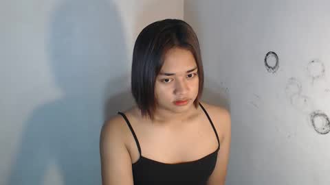 sexybeatrix_ online show from September 14, 2:04 pm