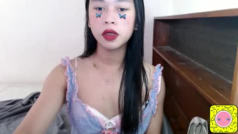 Snapshot of sexycale23 chatting on January 8, 5:27 am hunting CALEfornian online show from January 8, 5:27 am