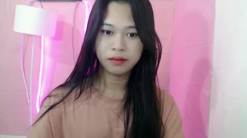 Snapshot of sexycale23 chatting on February 11, 6:33 pm hunting CALEfornian online show from February 11, 6:33 pm